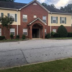 exterior at Heritage Greene Apartments located in Atlanta, GA